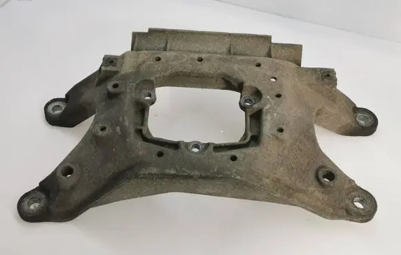 Audi Q5 SQ5 Engine mounting bracket 8K0399263K