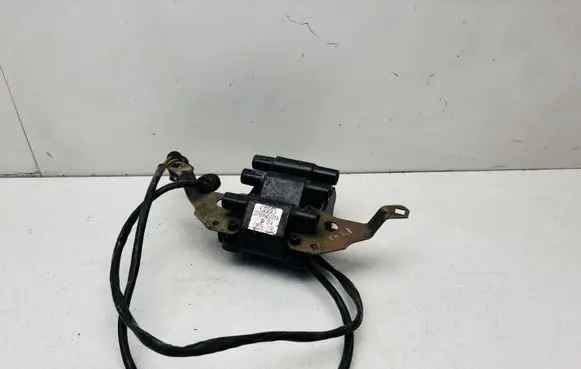 Audi 100 S4 C4 High voltage ignition coil 078905101A