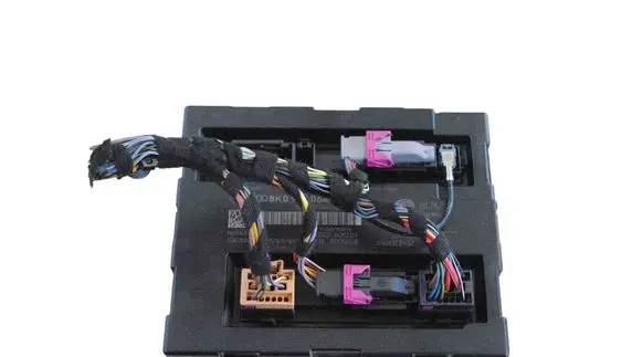 Audi A4 Allroad Central body control module 8K0907064FC