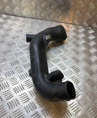 Honda CR-V Air intake hose/pipe