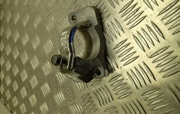 Renault Zoe EGR valve cooler bracket 397742387R
