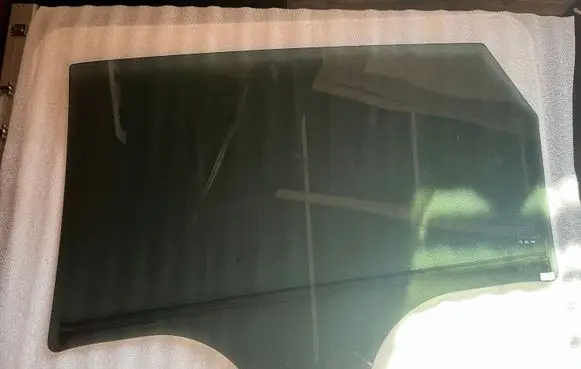 KIA Niro Rear door window glass 43R016879