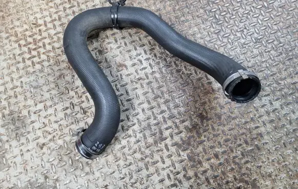 Opel Grandland X Intercooler hose/pipe 9820100780