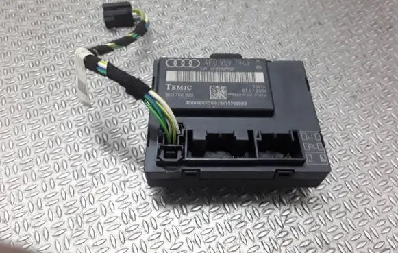 Audi A6 S6 C6 4F Door control unit/module 4F0959794F