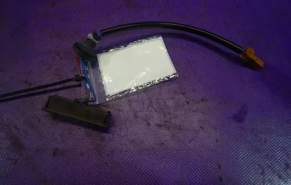 Nissan Tiida C11 Tailgate/boot open switch button 