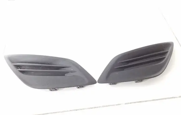 Volvo V60 Front fog light trim/grill 31290980 31290979