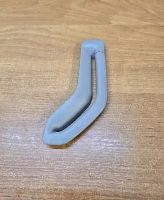Volvo XC90 Seat belt trim 