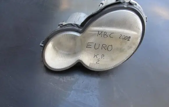 Mercedes-Benz C W203 Headlight/headlamp 15084500