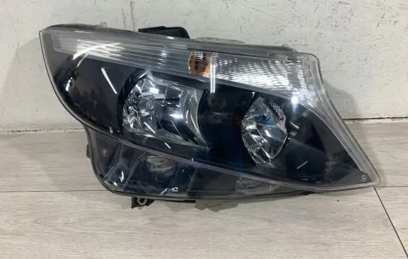 Mercedes-Benz Vito Viano W447 Headlight/headlamp A4479067800
