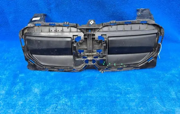 BMW 2 Active Tourer U06 Intercooler air guide/duct channel 5A1DA43