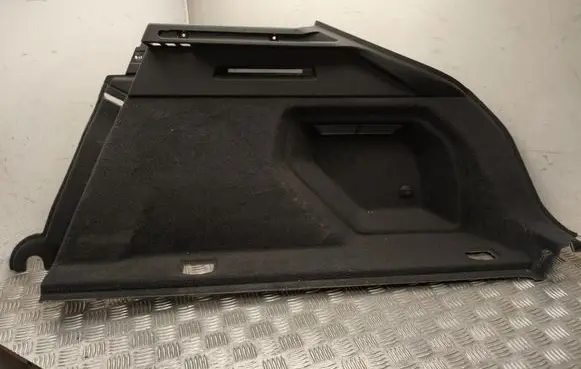 Audi e-tron Bottom trim 4K4863880