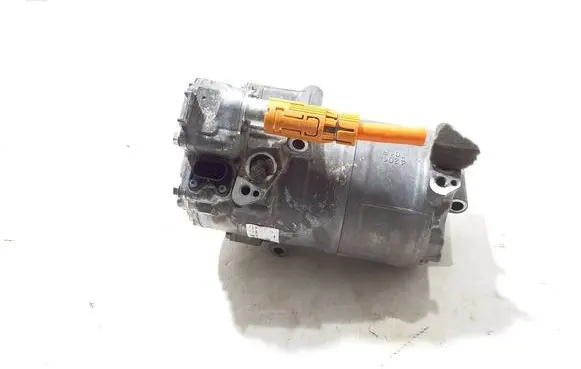 Mercedes-Benz GLA H247 Air conditioning (A/C) compressor (pump) A0008302201