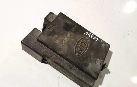 KIA Cerato Fuse box cover 919582F031