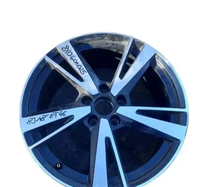 Audi A3 8Y R18 alloy rim 8Y0601025