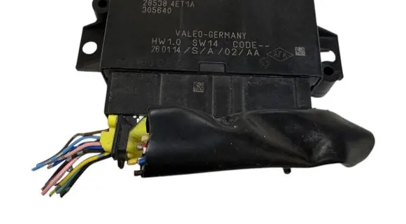 Nissan Qashqai Parking PDC control unit/module 285384ET1A 305640