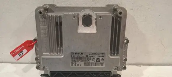 Peugeot 2008 I Engine control unit/module 0281030546 9807885980 9666729580