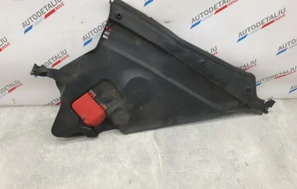BMW 4 F32 F33 Wiper trim 7265120 7258180 748506