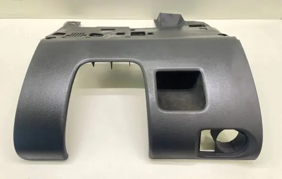 Dashboard lower bottom trim panel