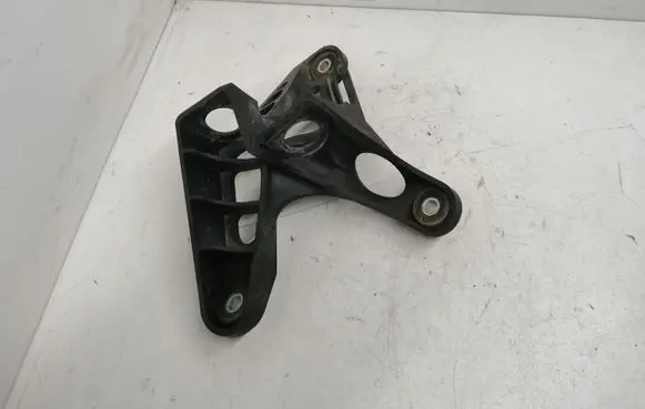 Volkswagen PASSAT CC Gear shift cable bracket 1K0711789G 1K0711789