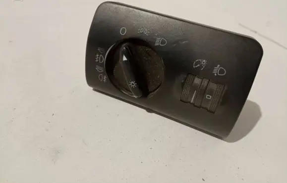 Audi A6 S6 C5 4B Light switch 4B1941531C 04052403 11CK27373