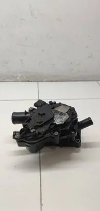 Hyundai Tucson TL Thermostat/thermostat housing 1206955S01 D7W800733 20181106