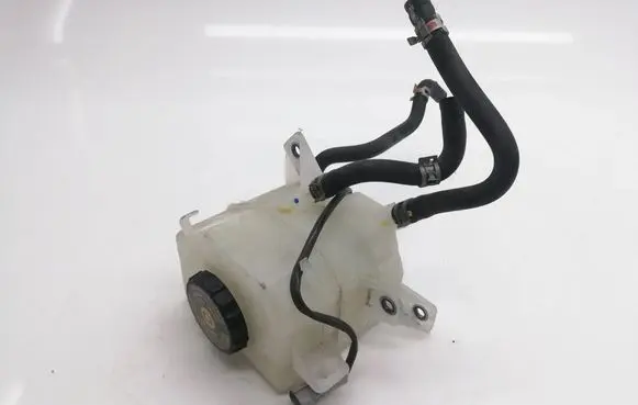 Brake fluid reservoir