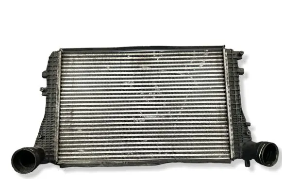 Volkswagen Golf Plus Intercooler radiator 1K0145803T