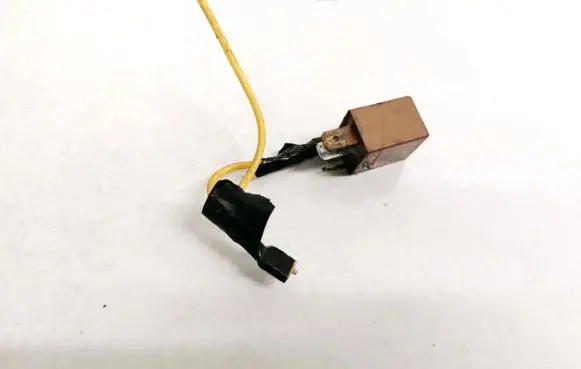 Ford Fiesta Other relay 85gg14n089ca 77180
