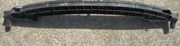 Peugeot 206 Front bumper mounting bracket