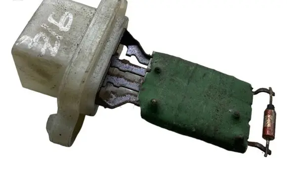 Ford Focus Heater blower motor/fan resistor 3M5H18B647AC