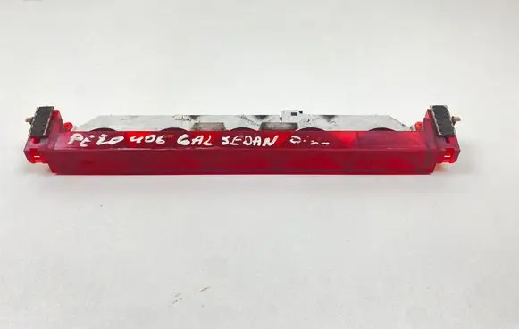 Peugeot 406 Third/center stoplight 24387006