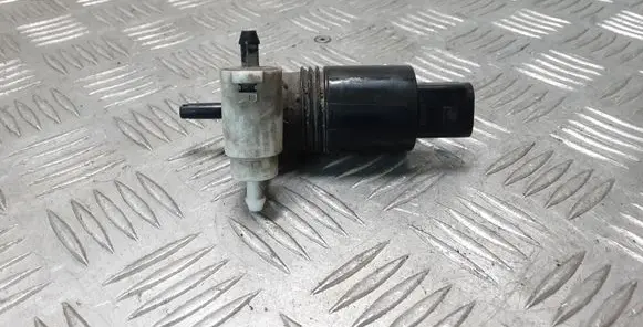 Mercedes-Benz R W251 Windscreen/windshield washer pump