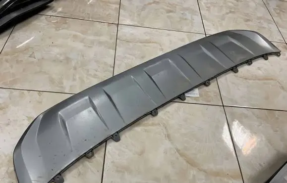 Audi Q7 4M Front bumper lip 4M0807733D