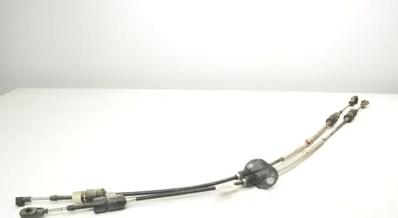 Volvo V50 Gear shift cable linkage 31259506