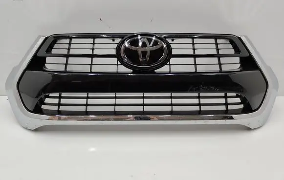 Toyota Hilux VIII Front grill 531000KK21
