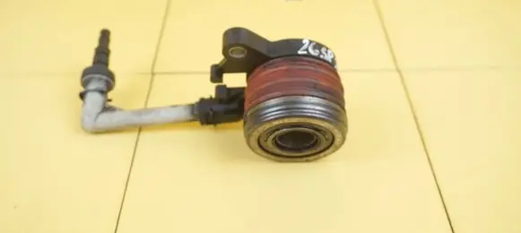 Renault Megane III Clutch slave cylinder BB40530S33 26SP26