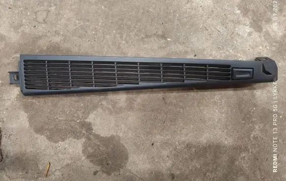 BMW 5 E39 Parcel shelf load cover mount bracket 8185228