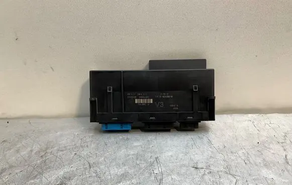 BMW 5 F10 F11 Comfort/convenience module 9244393 10681810