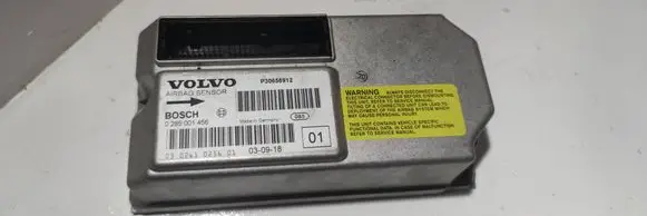 Volvo V70 Airbag control unit/module P30658912 0285001456