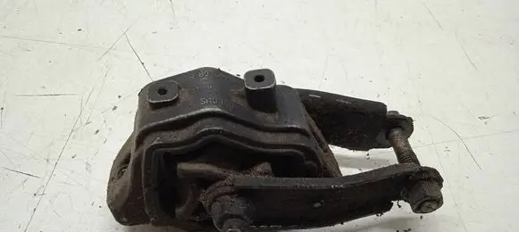 Volvo S80 Engine mount bracket 30748173 6G926P082CB