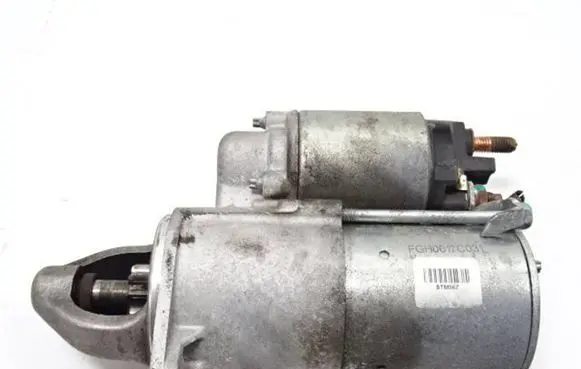 Opel Zafira C Starter motor STM567 FGH0617C031