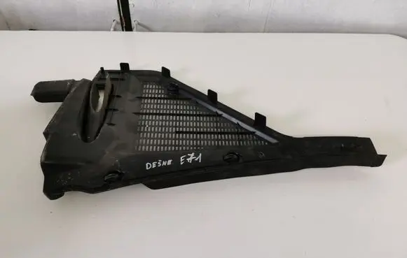 BMW X6 E71 Cabin air micro filter cap 6945584