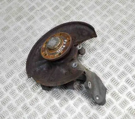 Rear wheel hub