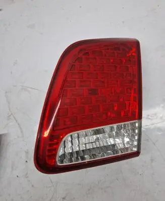 KIA Sorento Tailgate rear/tail lights 924062P0