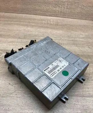 Audi A4 S4 B5 8D Engine control unit/module ECU 8D0907557B 0261203554 WithPlug