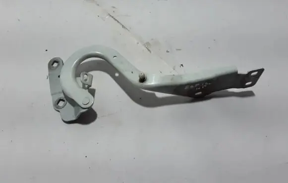 Engine bonnet/hood hinges