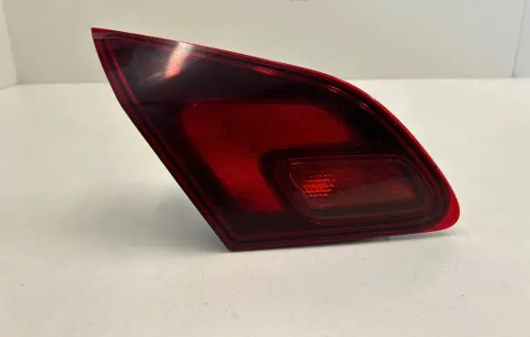 Opel Astra J Tailgate rear/tail lights