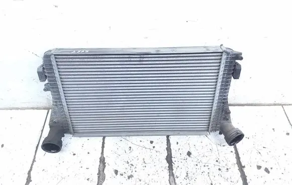 Volkswagen PASSAT B6 Intercooler radiator 3C0145805F