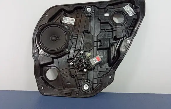 KIA Ceed Rear door window regulator with motor 83480-J7000