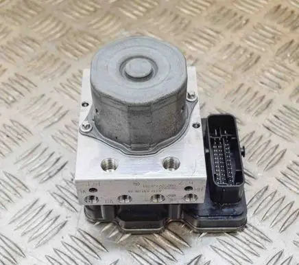 Mercedes-Benz E A207 ABS Pump